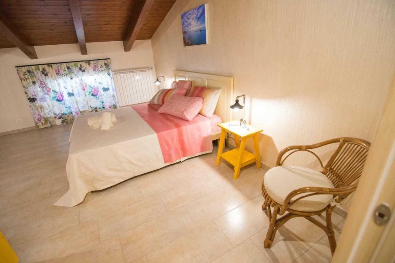 Le Mansardine Bed & Breakfast Vasto Exterior photo